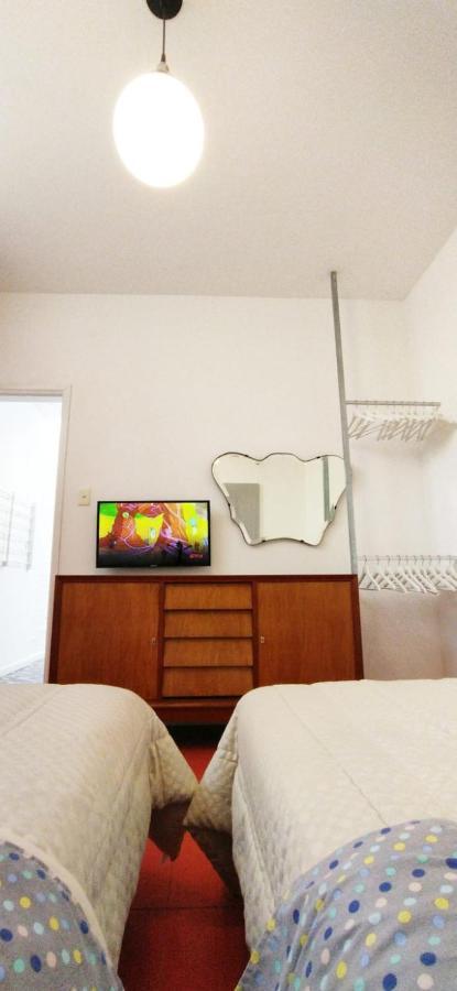 Villa House With Large Terrace, Jacuzzi And Gated Parking For One Car Montevideo Exterior foto