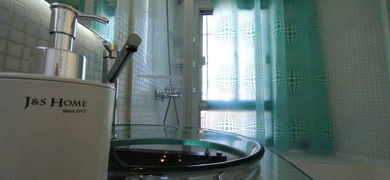 Villa House With Large Terrace, Jacuzzi And Gated Parking For One Car Montevideo Exterior foto